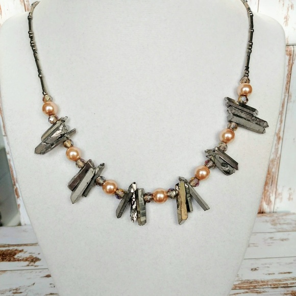 Artisan Crystal & Pearl Necklace - Picture 5 of 7